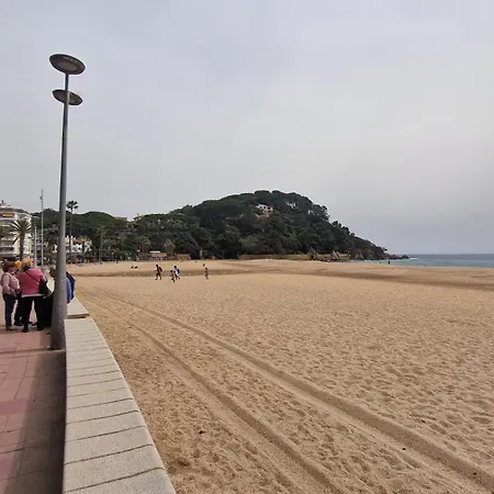 Caravella Go2lloret Апартаменты Льорет-де-Мар