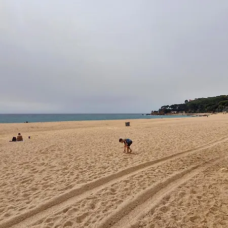 Caravella Go2lloret Апартаменты *